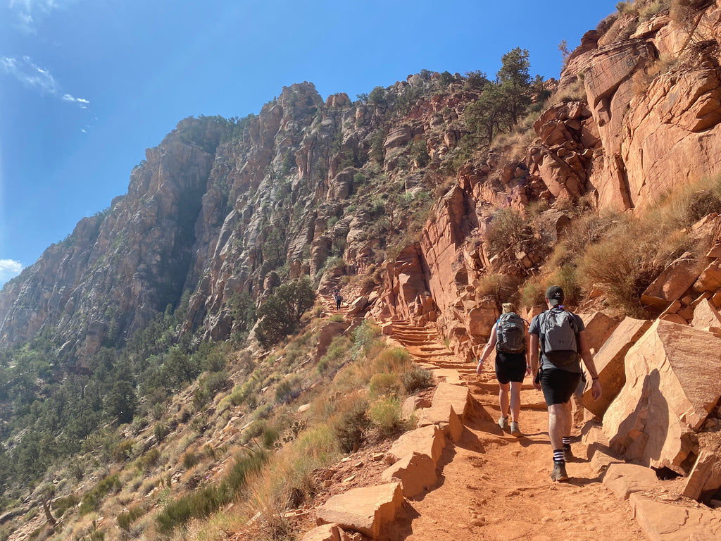 healthy habits and benefits of hiking